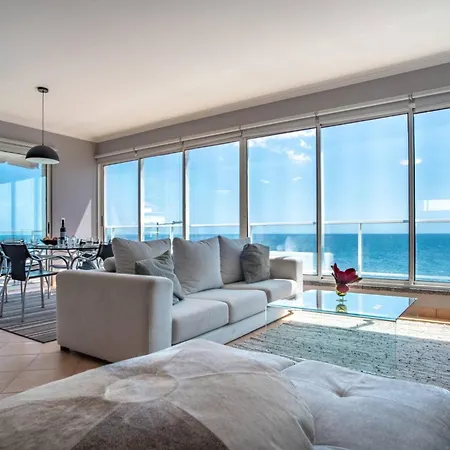 Front In 9 Apartment *
