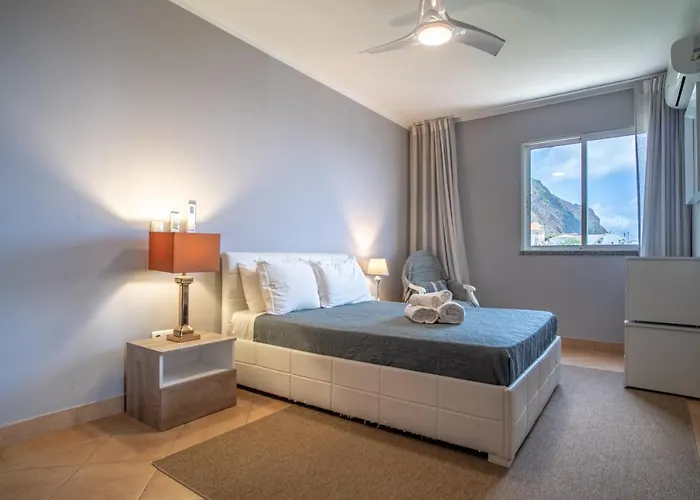 Apartament Front In 9 *